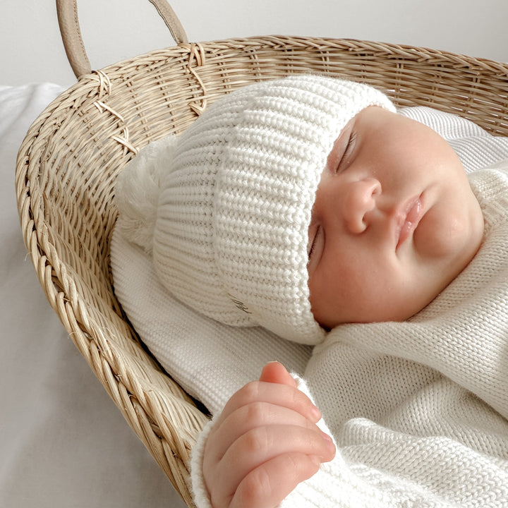 White Knitted Baby Hat – Amber and Noah