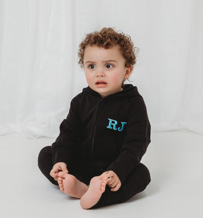 Embroidered Name Onsie - Amber and Noah