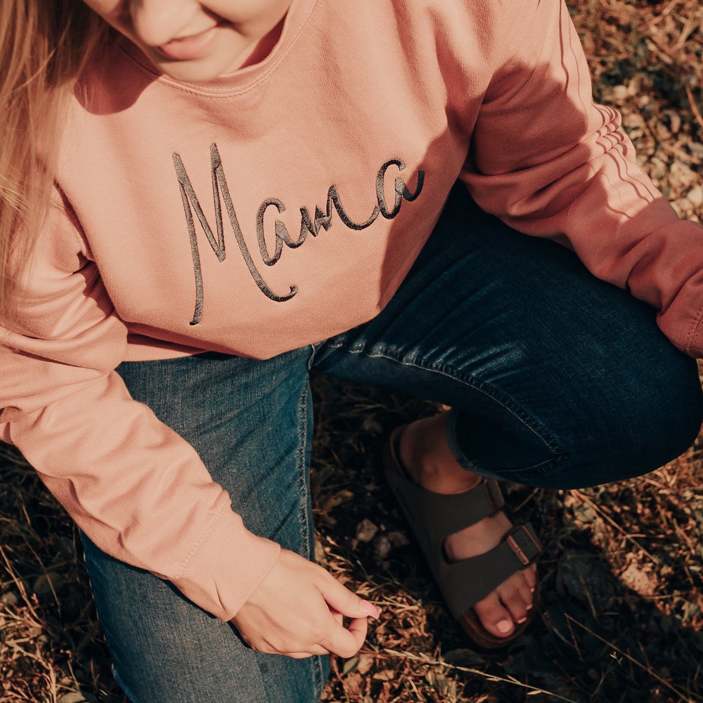 Mama Embroidered Name Sweater - Amber and Noah